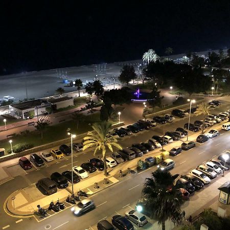 Apartamento Piso exclusivo en primera línea de playa Torre Del Mar Exterior foto